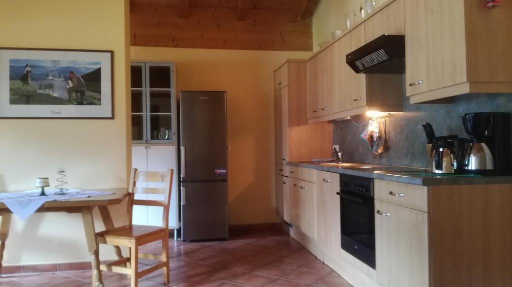 Zellerhof Apartment Финкенберг Екстериор снимка