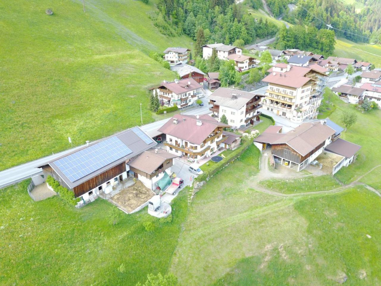 Zellerhof Apartment Финкенберг Екстериор снимка